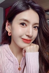 HUAWEI nova Flip 达芬奇人像美颜主题
